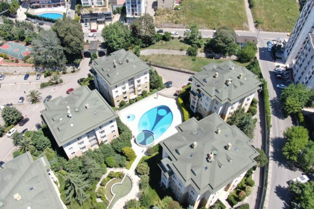 Dumankaya Gizli Bahçe Konakları Satılık 3.5+1 Temiz Daire